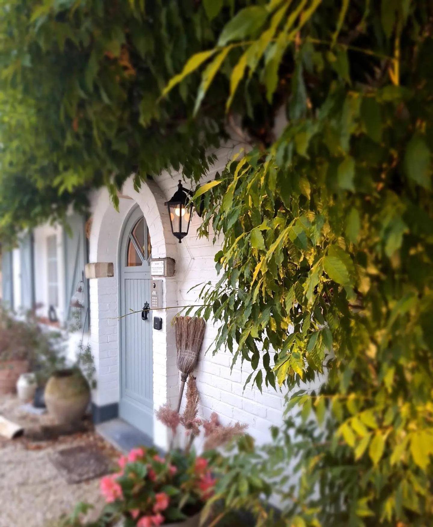 Chambres D'Hotes - Au Clos D'Amande Lasne Exterior photo